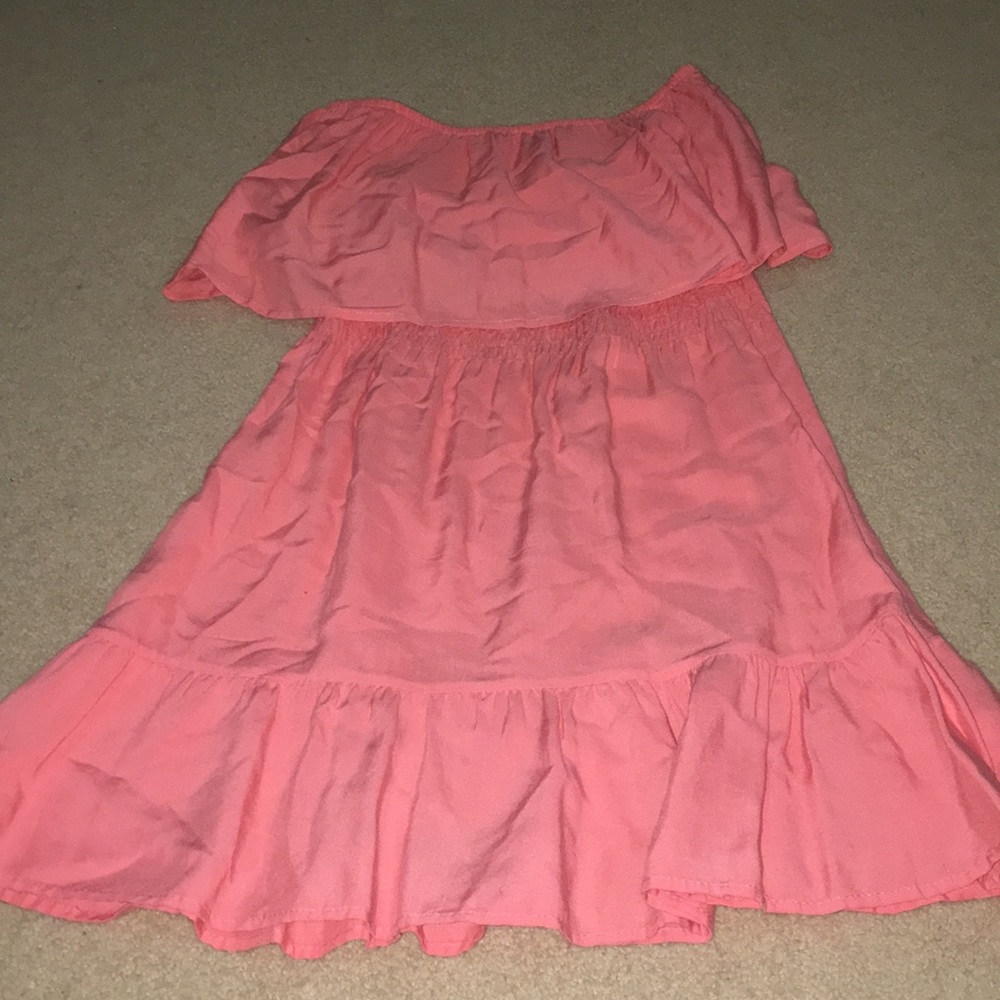 Strapless dress